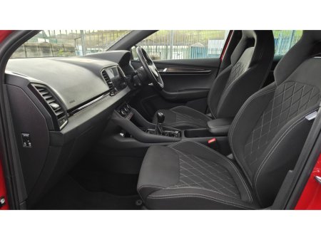 2023 Skoda Karoq SPORTLINE 2.0 TDI 115 BHP-VIRTUAL COCKPIT-KEYLESS-GREAT VALUE-BEST SPEC €32,950 thumbnail