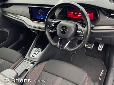 2022 Skoda Octavia - thumbnail 5