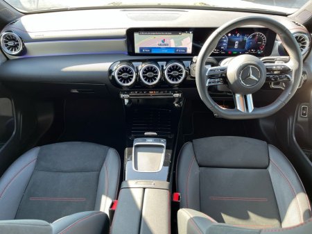 2024 Mercedes-Benz CLA Class - thumbnail 2