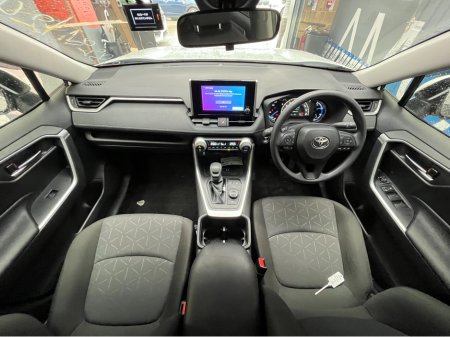 2024 Toyota Rav4 - thumbnail 15