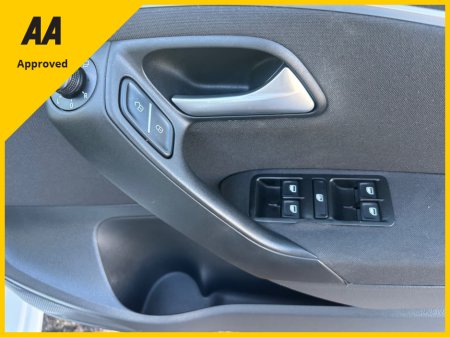 2016 Volkswagen Polo 1.2TSI 5DR AUTO GREAT SPEC ON THIS CAR €10,950 thumbnail