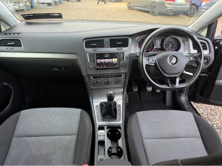 2016 Volkswagen Golf TRENDLINE 1.6 TDI MANUAL 5SPEED 5DR 90 90HP €13,450 thumbnail