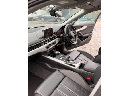 2018 Audi A4 Audi A4 2018 2.0TDI Auto S tronic Attraction Ultra €20,850 thumbnail