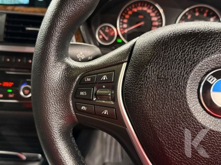 2016 BMW 3 Series 2.0L AUTOMATIC HYBRID - E LUXURY - FULL BLACK LEATHER - FACTORY ALLOYS - REAR CAMERA - HEATED SEATS - MULTI FUNCTION STEERING WHEEL €19,950 thumbnail