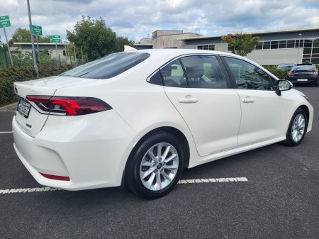 2022 Toyota Corolla  €22,999