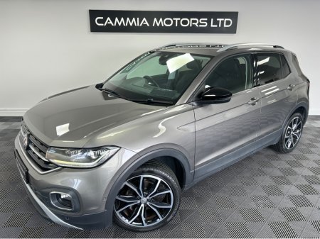 2020 Volkswagen T-Cross - view 2