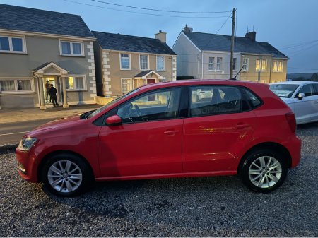 2015 Volkswagen Polo DBA-6RCJZ 5DR AUTO €11,950 thumbnail