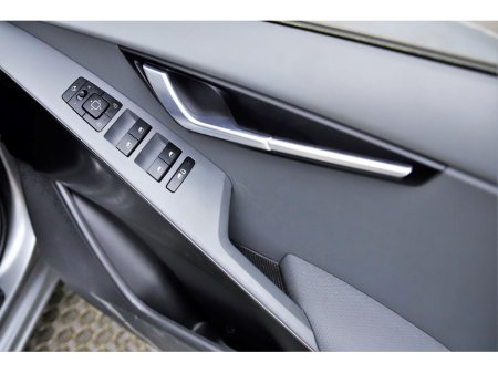 2023 Kia Niro - thumbnail 26