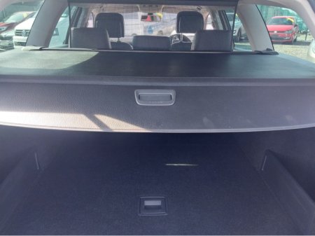 2011 Volkswagen Passat - thumbnail 12