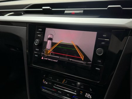 2023 Volkswagen Arteon R LINE 1.4 TSI DSG €36,990 thumbnail