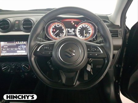 2024 Suzuki Swift Swift 1.2 Mild Hybrid SZ-L MT thumbnail
