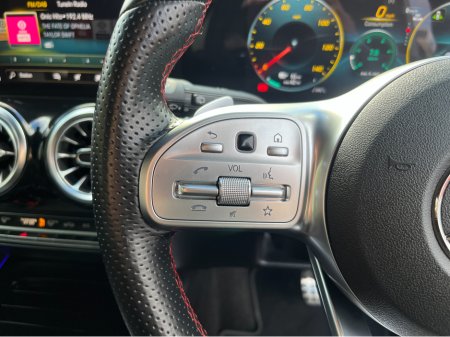 2023 Mercedes-Benz EQB - thumbnail 26