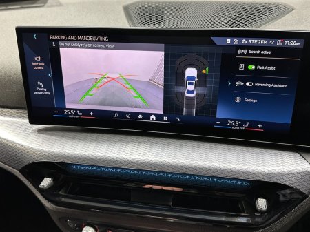 2025 BMW 3 Series - thumbnail 14