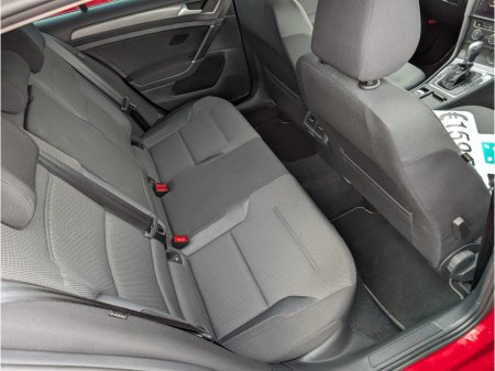 2017 Volkswagen Golf 1.2 TSI DSG COMFORT // LOW KMS // 6 MONTH WARRANTY // €15,950 thumbnail