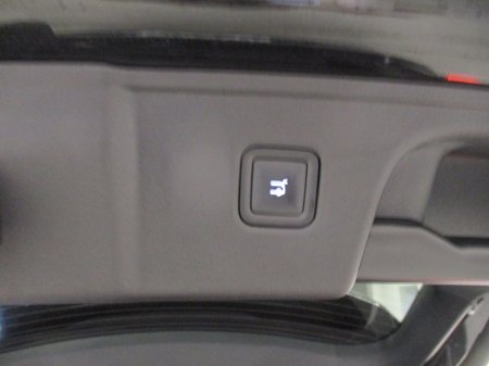 2025 Leapmotor C10 EREV 28.4kWh Design €45,950 thumbnail