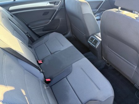 2014 Volkswagen Golf  €12,490 thumbnail