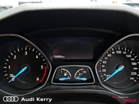 2018 Ford Focus - thumbnail 19