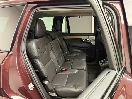 2025 Volvo XC90 - thumbnail 14