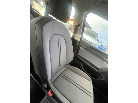 2021 SEAT Leon 2.0TDI 115hp SE €19,850 thumbnail