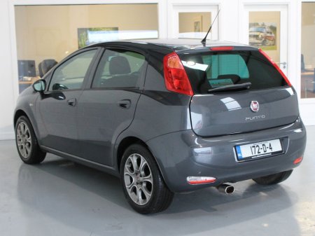 2017 Fiat Punto Lounge 1.2 8V 69HP 4DR €8,750 thumbnail