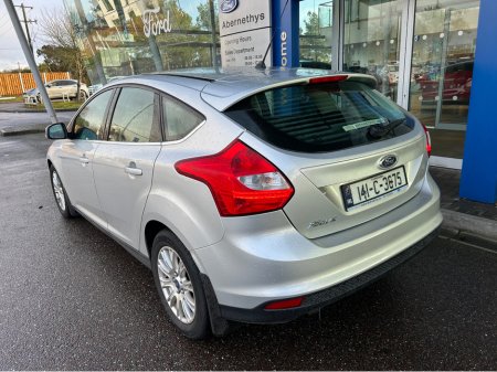 2014 Ford Focus TITANIUM 1.6 TDCI 115PS 4 2014MY €10,950 thumbnail
