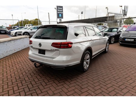 2018 Volkswagen Passat 2.0TDI 150BHP ALLTRACKEDITION 5DR ESTATE AUTOMATIC // STUNNING CAR WITH ONLY 108, 000 KMS // BUY WITH CONFIDENCE AA AND SIMI APPROVED DEALER 2025 // FINANCE ARRANGED // ALL TRADE INS WELCOME // €22,950