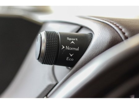 2021 Lexus ES 300 H - thumbnail 30