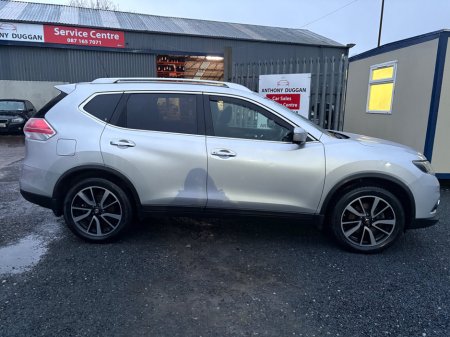 2016 Nissan X-Trail - thumbnail 2