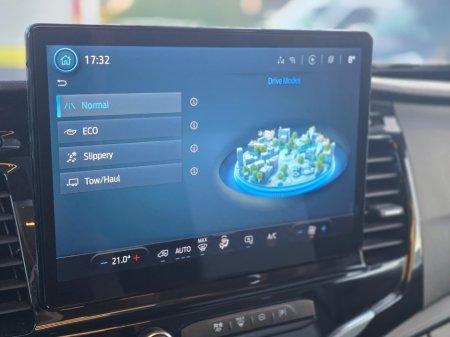 2025 Ford Transit - thumbnail 44