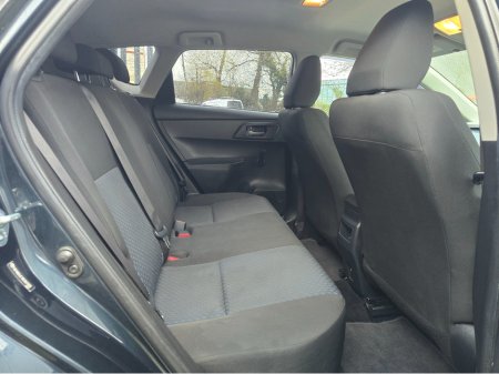 2015 Toyota Auris - thumbnail 15