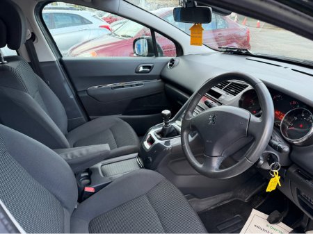 2013 Peugeot 5008 1.6 HDI ACTIVE 115BHP 5DR €4,990 thumbnail