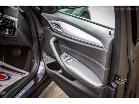 2017 BMW 5 Series  €17,995 thumbnail