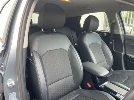 2021 Kia XCeed PHEV €19,950 thumbnail