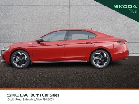 2025 Skoda Superb SPORTLINE 2.0TDI 150HP DSG €54,900 thumbnail
