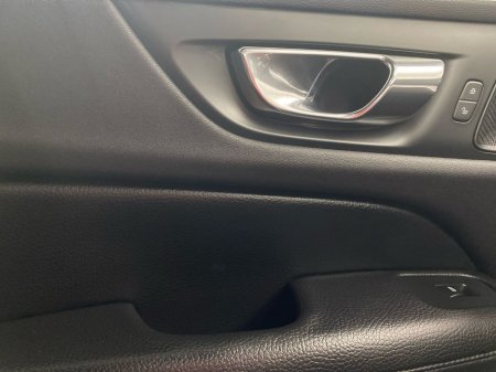 2019 Volvo S60 T5 (250hp) R-Design Auto €25,995 thumbnail