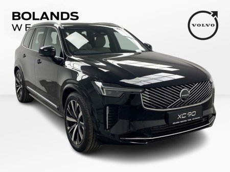 2025 Volvo XC90 Onyx Black Plus with Cardamon interior €94,995