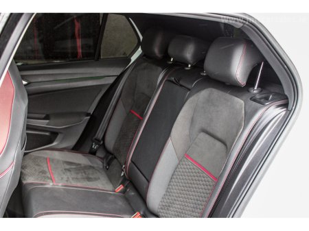 2021 Volkswagen Golf 2.0 TSI 300HP GTI CLUBSPORT DSG €39,995 thumbnail