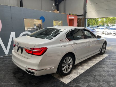 2016 BMW 7 Series - photo 2