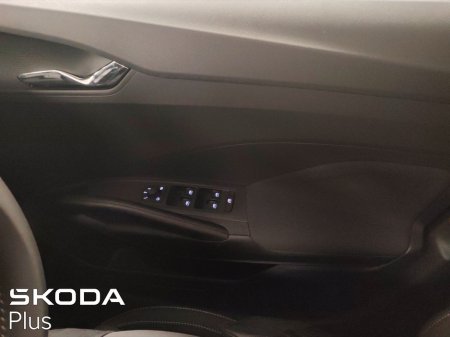 2025 Skoda Fabia SEL 1.0 MPI 80HP 5DR thumbnail