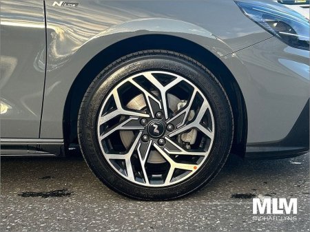 2025 Hyundai i30 Petrol NLine €32,995 thumbnail