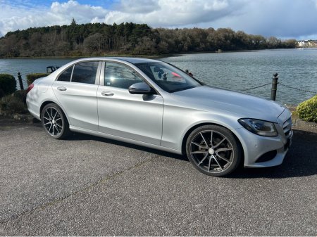 2018 Mercedes-Benz C Class - thumbnail 2