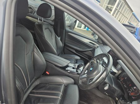 2020 BMW 5 Series - thumbnail 5