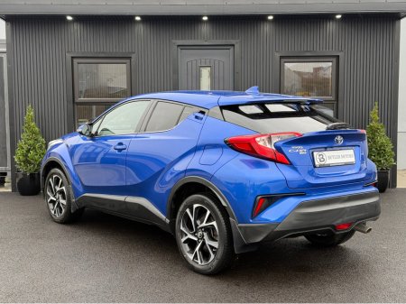 2019 Toyota C-HR 1.2P SPORT €19,950 thumbnail