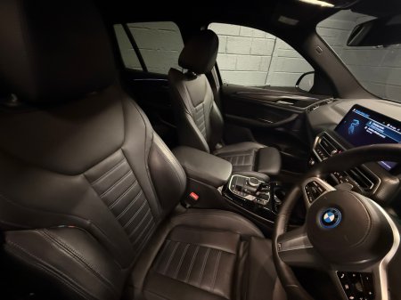 2023 BMW X3  €44,900 thumbnail