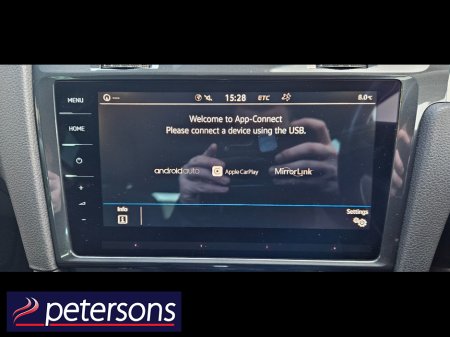 2018 Volkswagen Golf 1.2 TSI 5 DOOR AUTOMATIC - LOW MILEAGE €19,950 thumbnail