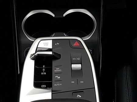 2025 BMW iX2 eDrive20 M Sport €52,995 thumbnail