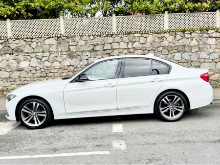 2016 BMW 3 Series - thumbnail 4