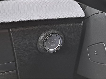 2025 Opel Astra ELEGANCE 1.2TURBO 110BHP **REVERSING CAMERA** €29,950 thumbnail