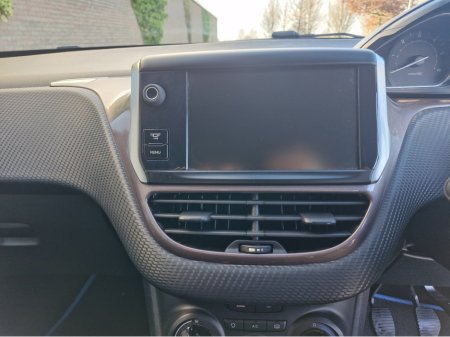 2014 Peugeot 2008 ACTIVE 1.4 HDI €5,995 thumbnail