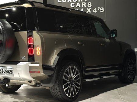 2022 Land Rover Defender D110 XS EDITION PHEV HIGH SPEC €74,950